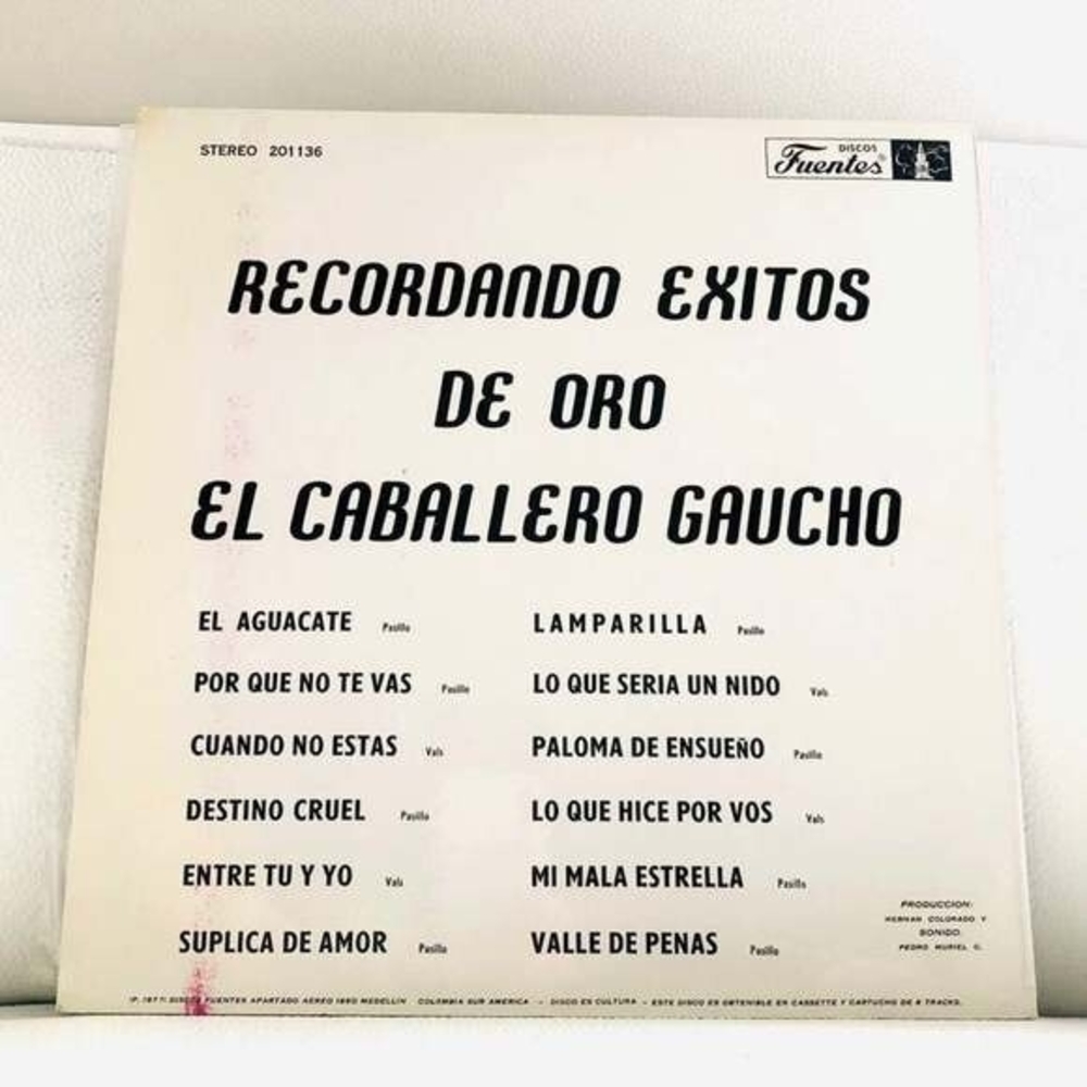 LP El Caballero Gaucho Recordando Exitos Vinyl Record - Picture 2 of 2